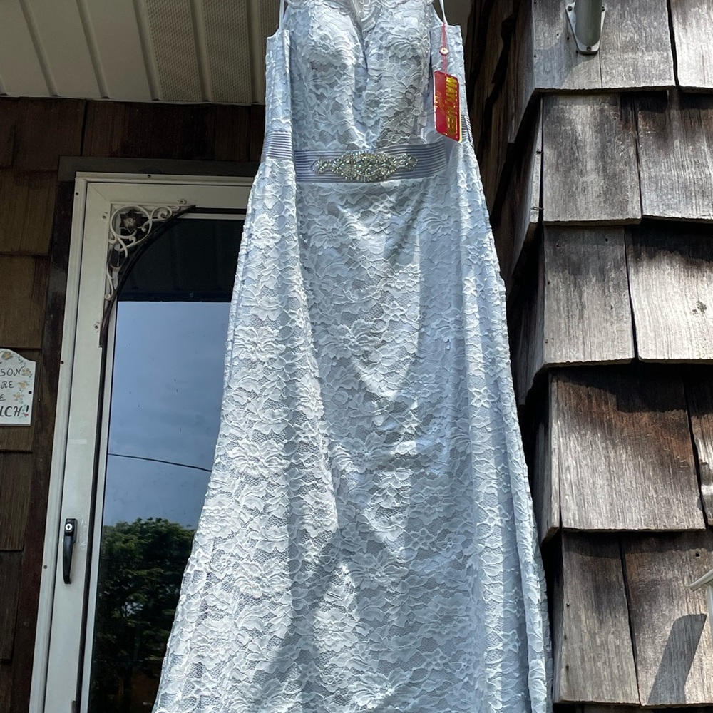 COPY - Long gown - Picture 3 of 4